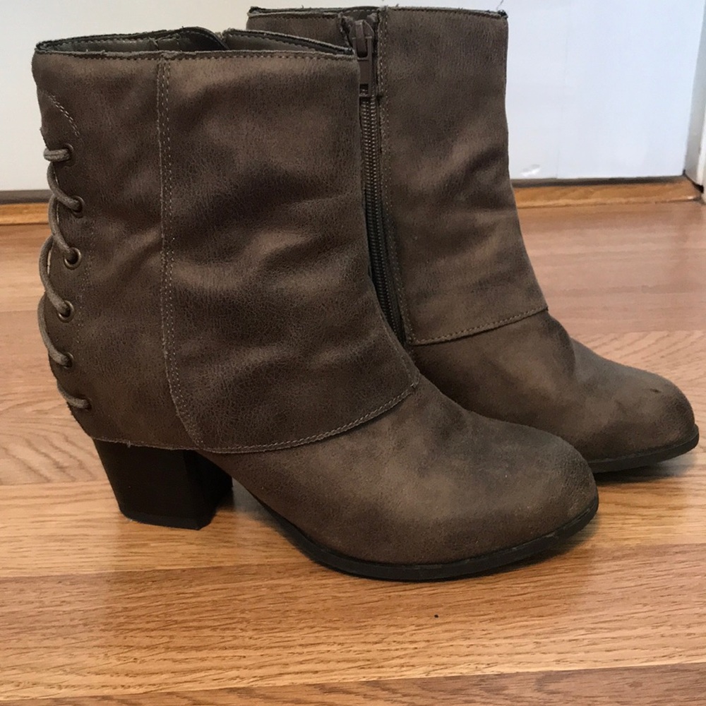 Lace Back Booties
